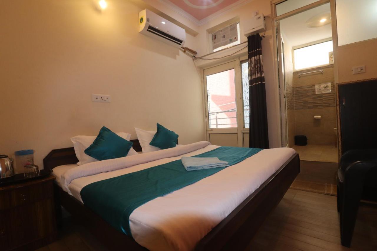 Triple One Hotel Tapovan Rishikesh,Near Laxman Jhula Экстерьер фото